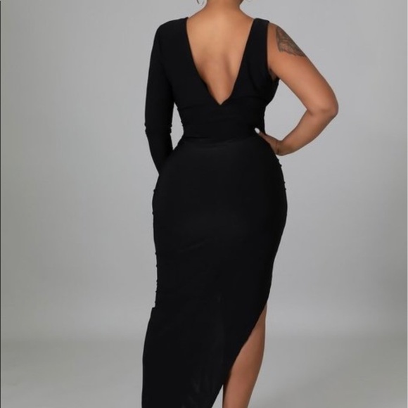 NEW TRENDY BLACK ONE SHOULDER FITTED MAXI DRESS - Picture 3 of 9